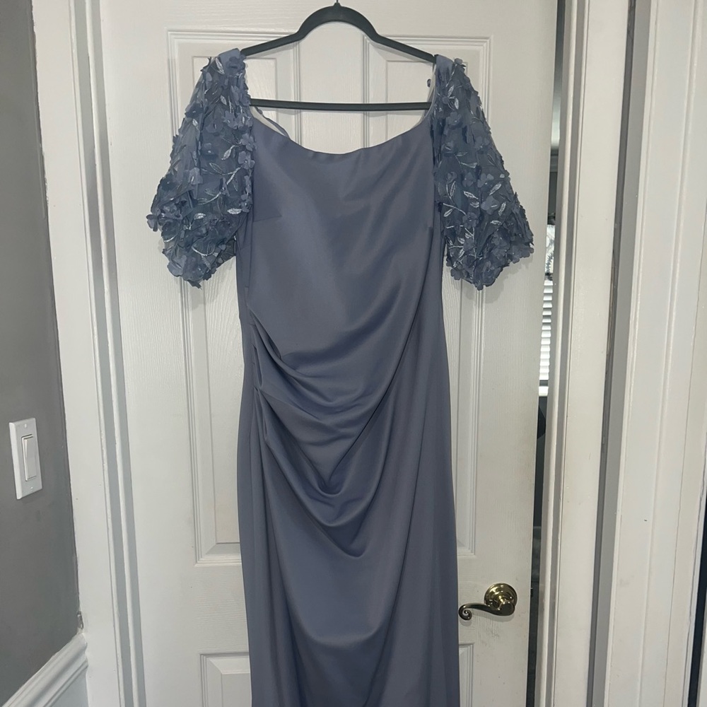 Xcape periwinkle blue size 16w gown